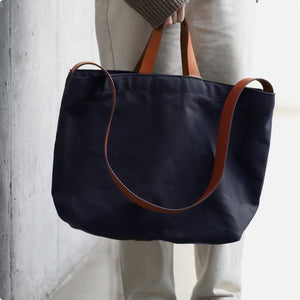 MAKR™ Sling Tote - NAVY