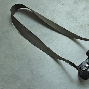 MAKR™ Taper Camera Strap - TAN