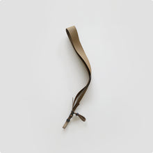 이미지를 갤러리 뷰어에 로드 , MAKR™ Taper Camera Strap - TAN
