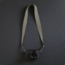 이미지를 갤러리 뷰어에 로드 , MAKR™ Taper Camera Strap - ARMY
